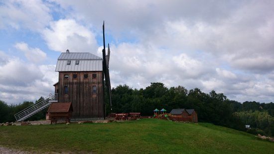 Wiatrak w Ręboszewie